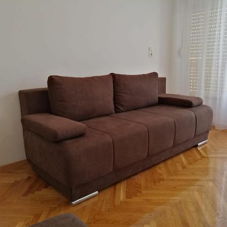 Apartments Leptiric Ποντστράνα Εξωτερικό φωτογραφία