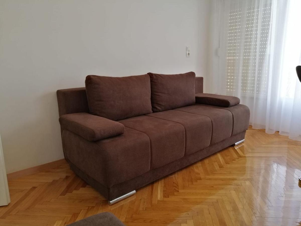 Apartments Leptiric Ποντστράνα Εξωτερικό φωτογραφία