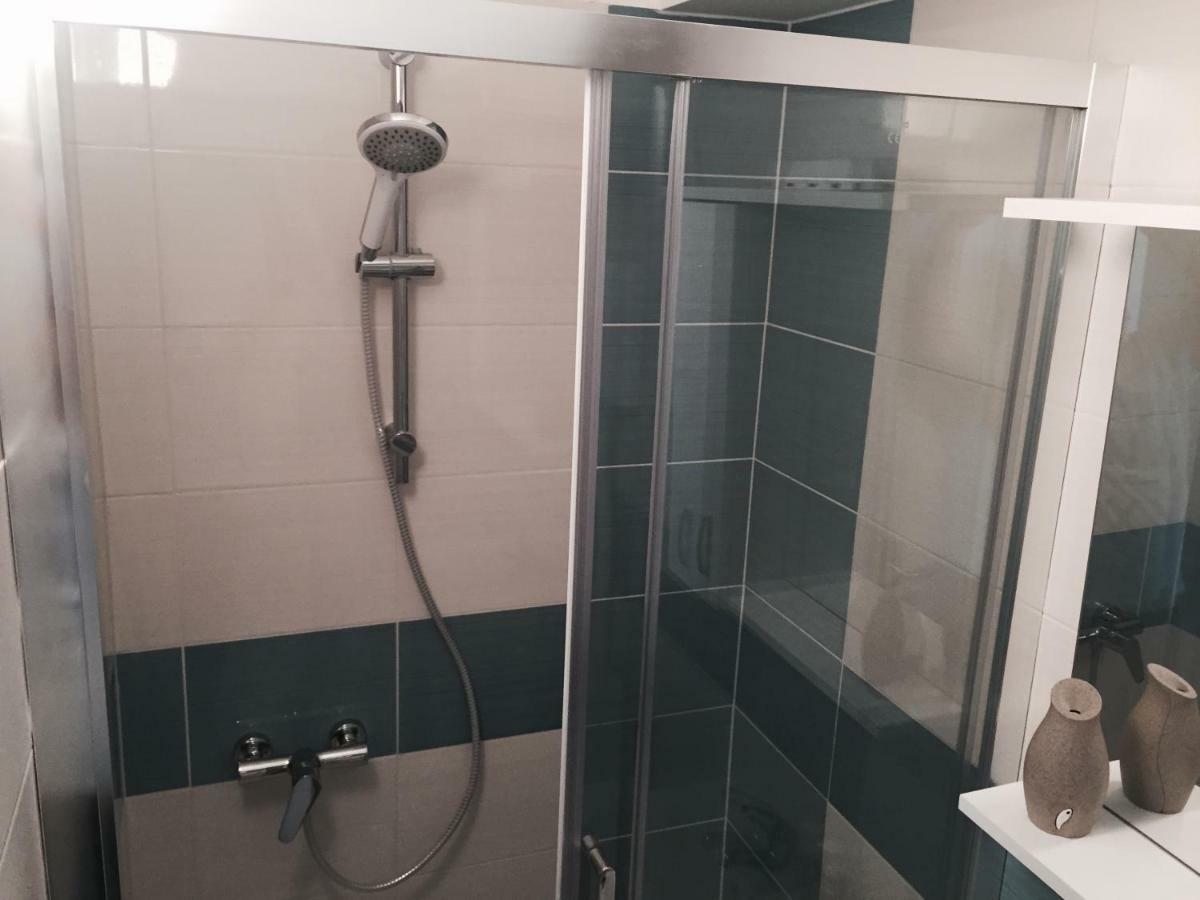 Apartments Leptiric Ποντστράνα Εξωτερικό φωτογραφία