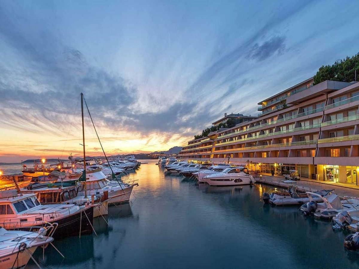 Apartments Leptiric Ποντστράνα Εξωτερικό φωτογραφία