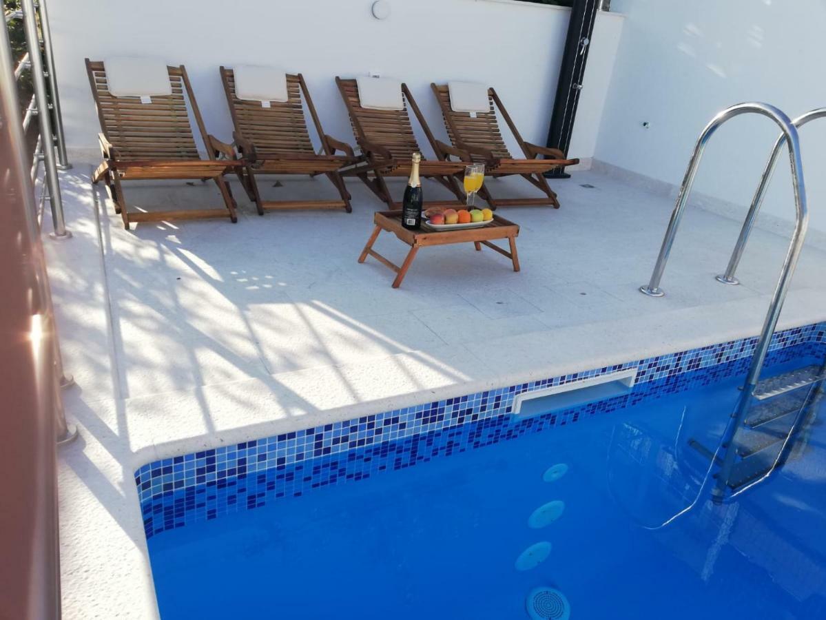 Apartments Leptiric Ποντστράνα Εξωτερικό φωτογραφία